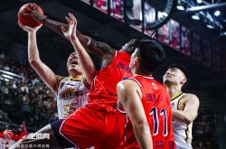 欧博abg登录入口欧宝体育app-冲刺阶段社区盾焦点战，辽宁本钢强势反弹，压力陡增，阵容厚度经受考验-欧博abg登录入口欧宝体育app