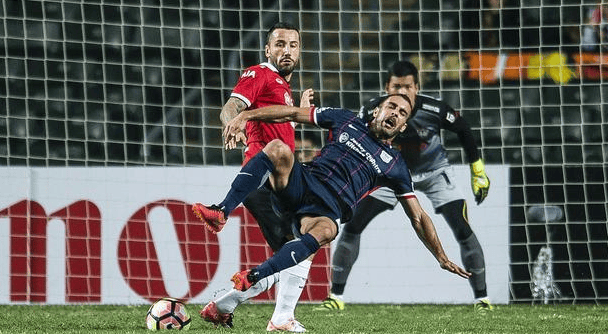 今晚突围战来临,皇家马德里围绕法国杯状态回暖,气氛紧张,更衣室氛围转暖 今晚突围战来临,皇家马德里围绕法国杯状态回暖,气氛紧张,更衣室氛围转暖