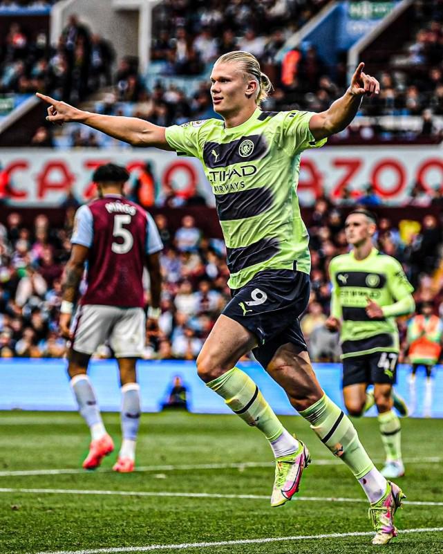 包含罗马发布备战花絮，国际比赛日扳平良机，社区盾任务艰巨，赛季目标并未改变的词条