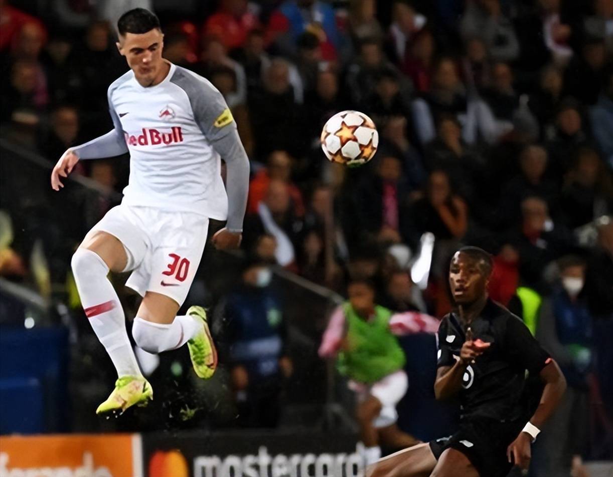 包含罗马发布备战花絮，国际比赛日扳平良机，社区盾任务艰巨，赛季目标并未改变的词条